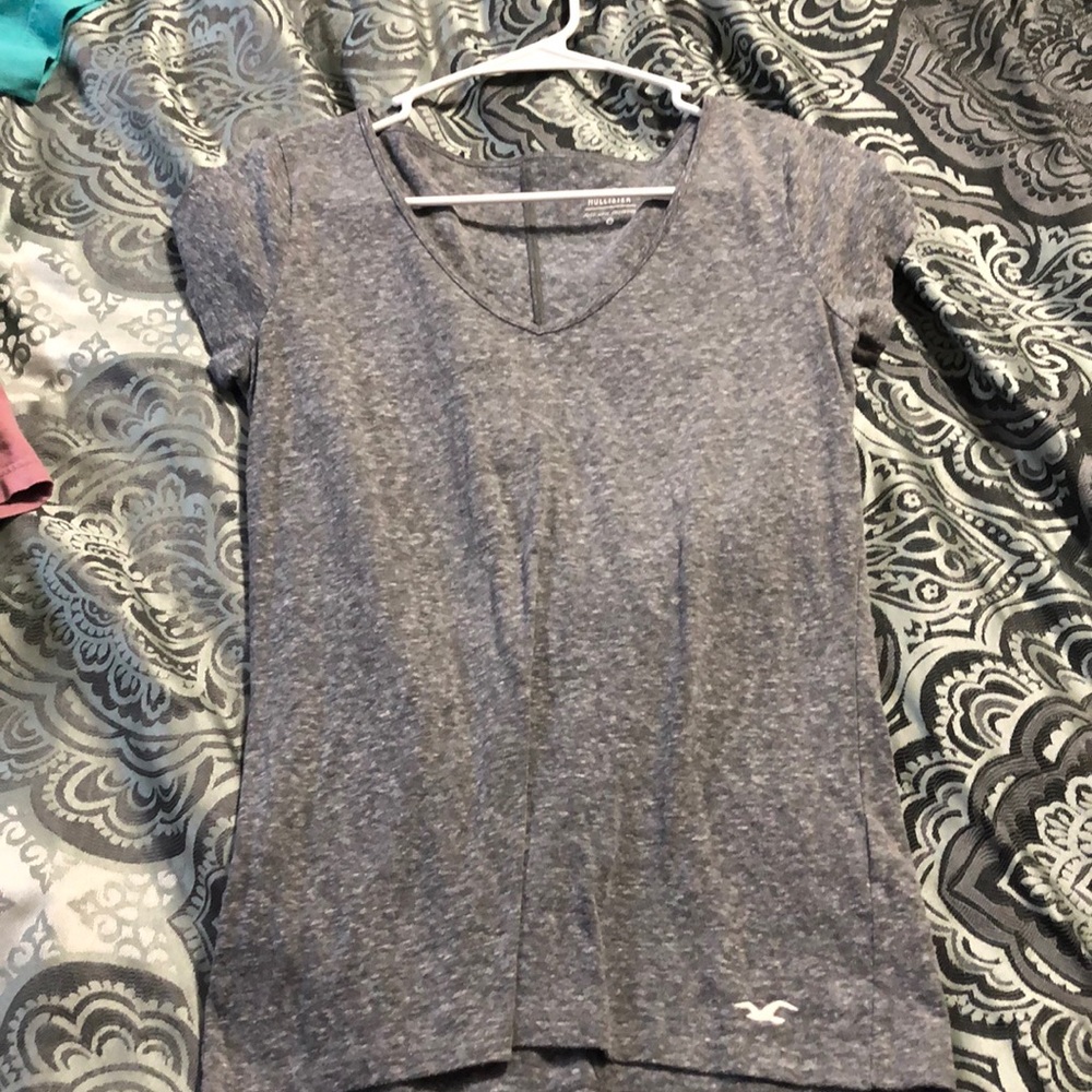 short sleeved shirt